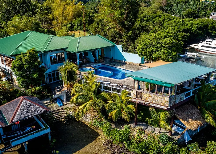 Edgewater Dive & Spa Resort