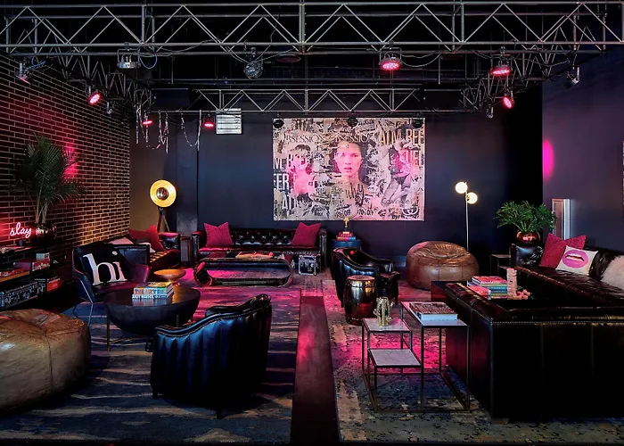 Moxy Minneapolis Uptown