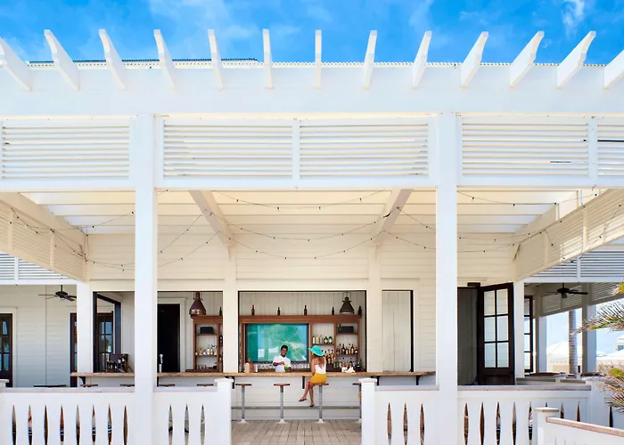 Mahogany Bay Resort And Beach Club, Curio Collection