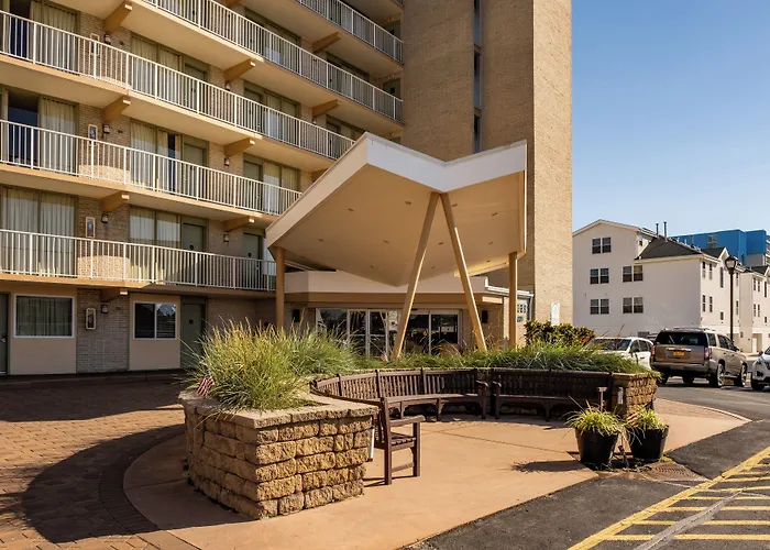 Reges Oceanfront Resort