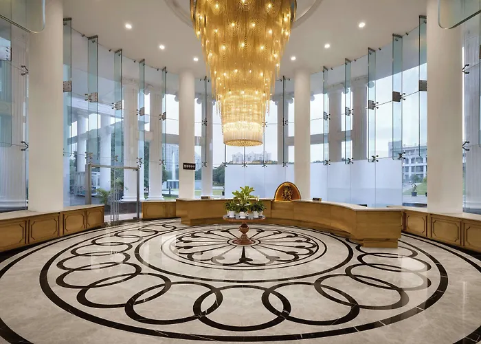 Amanora The Fern Pune, Series By Marriott