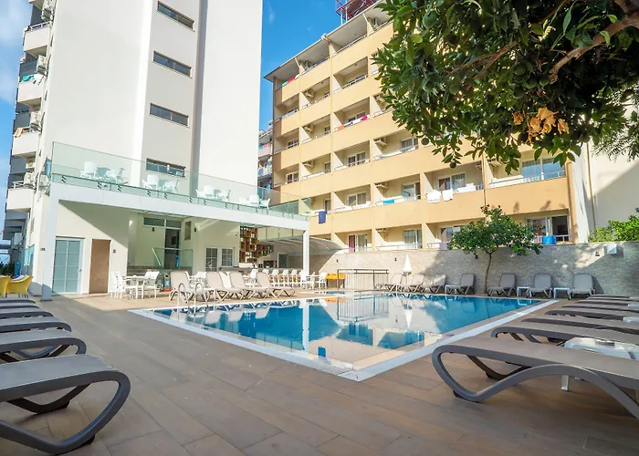 Kleopatra Celine Hotel