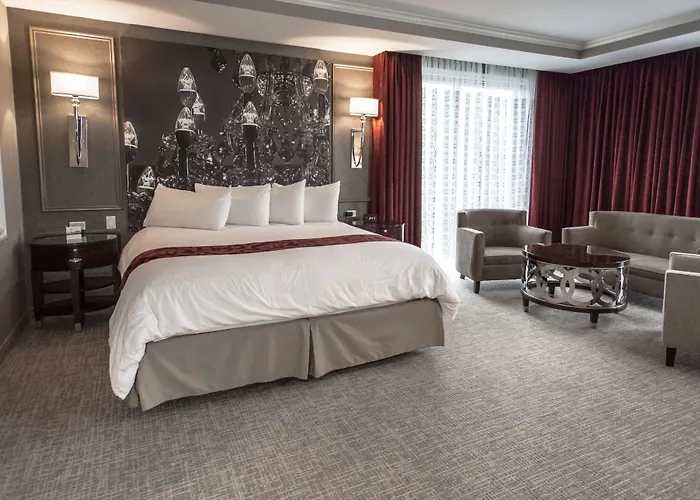 The Delavan Hotel