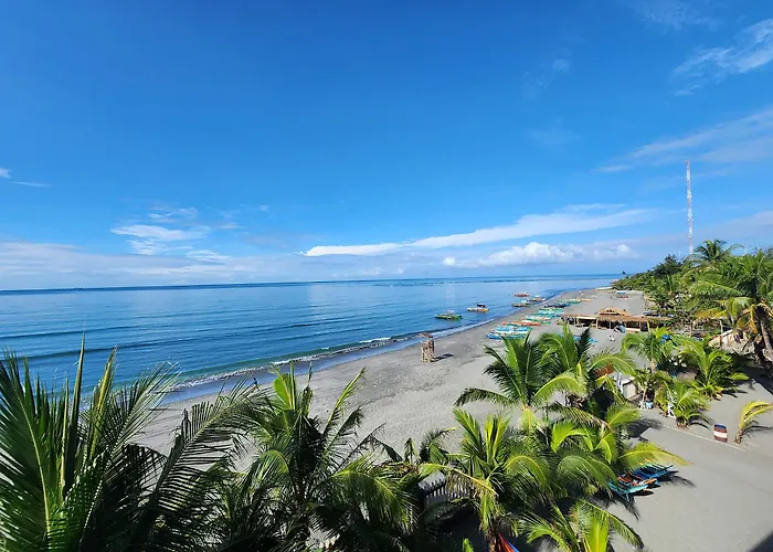 Bakasyunan Resort And Conference Center - Zambales