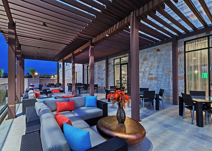 Holiday Inn Houston Ne-Bush Airport Area By Ihg