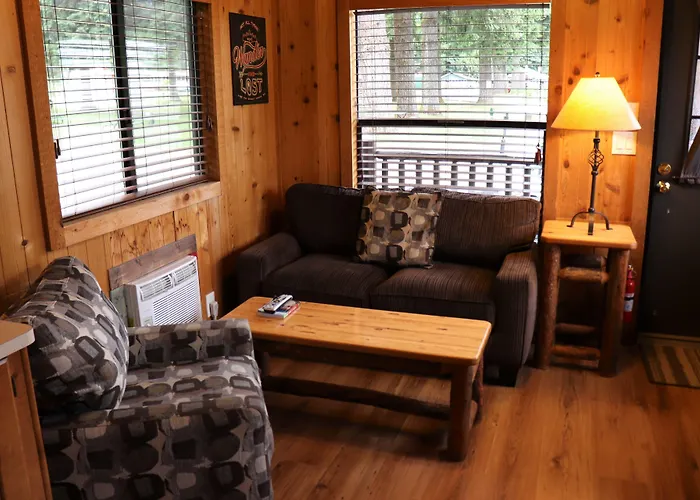 Lone Fir Resort