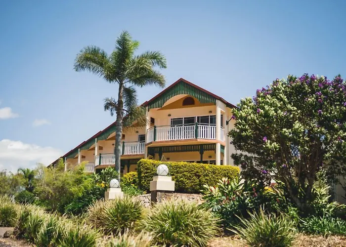 Tinaroo Lake Resort