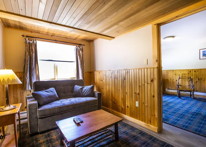 Garnet Hill Lodge