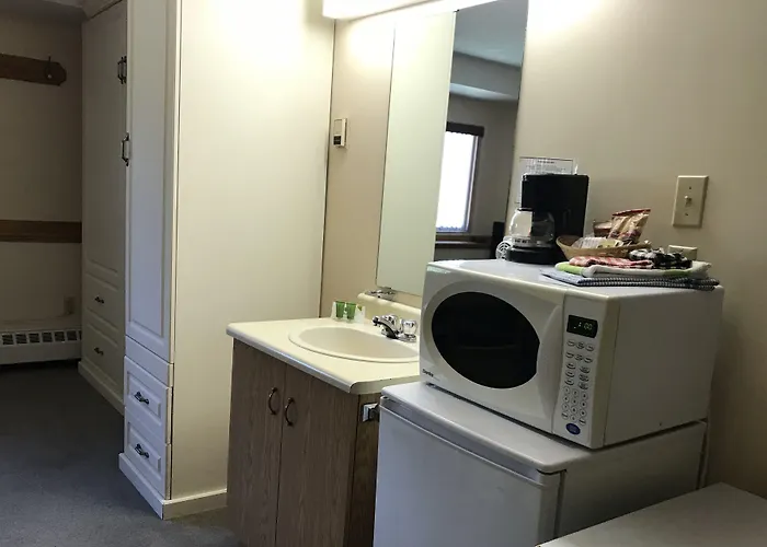 Griz Inn Rmc Rentals By Park Vacation Management