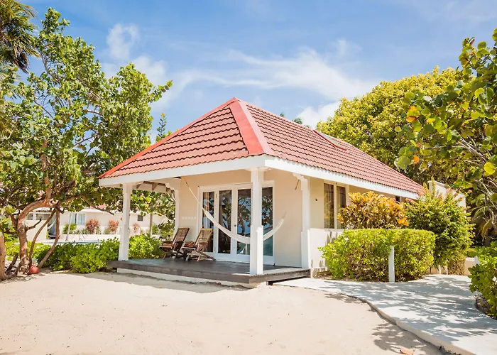 Almond Beach Resort At Jaguar Reef