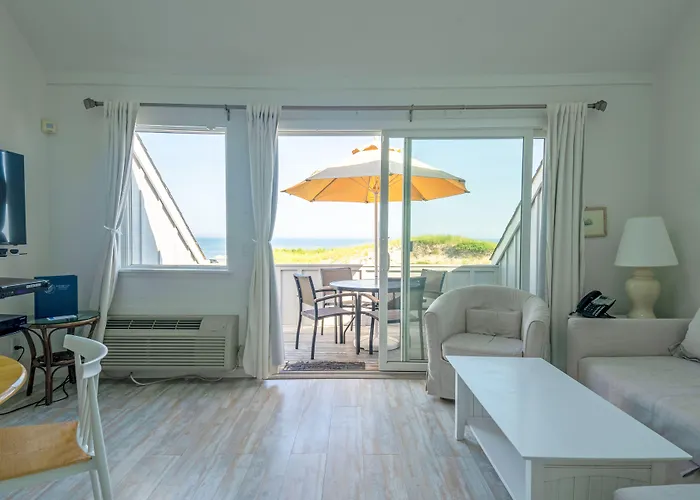 Windward Shores