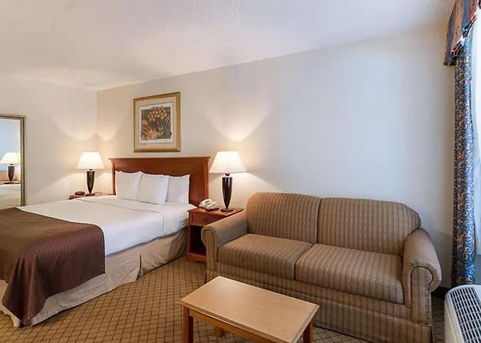Greentree Hotel & Extended Stay I-10 Fwy Houston, Channelview, Baytown