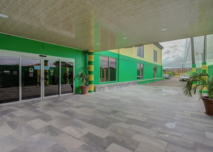 Airport Suites Hotel