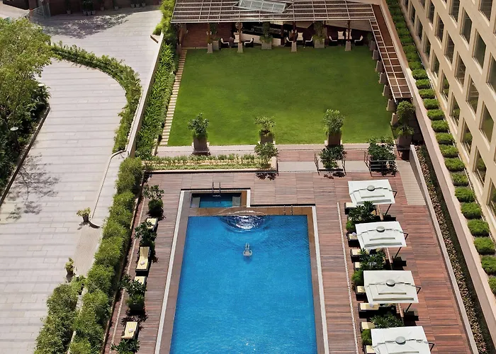 Courtyard By Marriott Mumbai International Airport