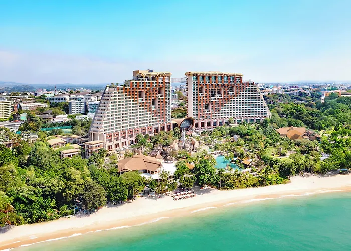 Centara Grand Mirage Beach Resort Pattaya