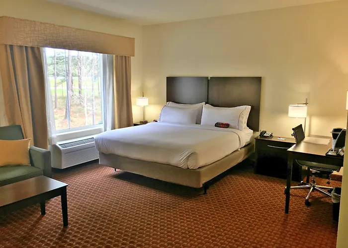 Holiday Inn Express Defuniak Springs By Ihg