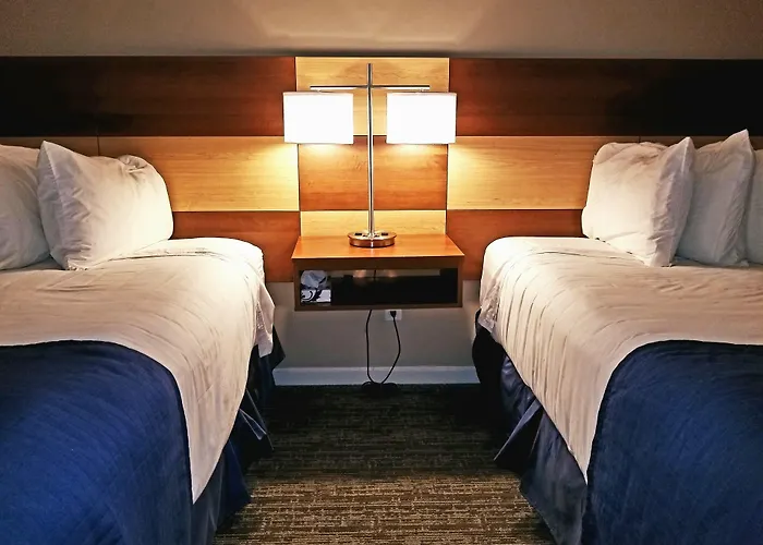 Hampton Village Inn