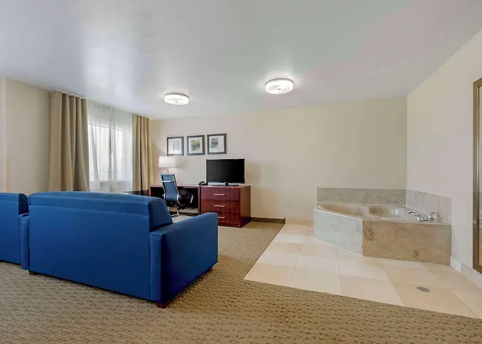 Comfort Suites Benbrook - Fort Worth Southwest