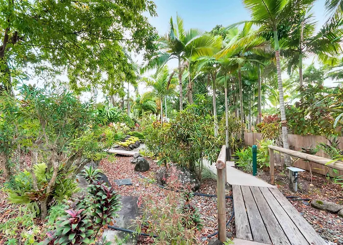 The Villas Palm Cove-Private Pool In Each Villa