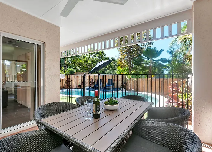 The Villas Palm Cove-Private Pool In Each Villa