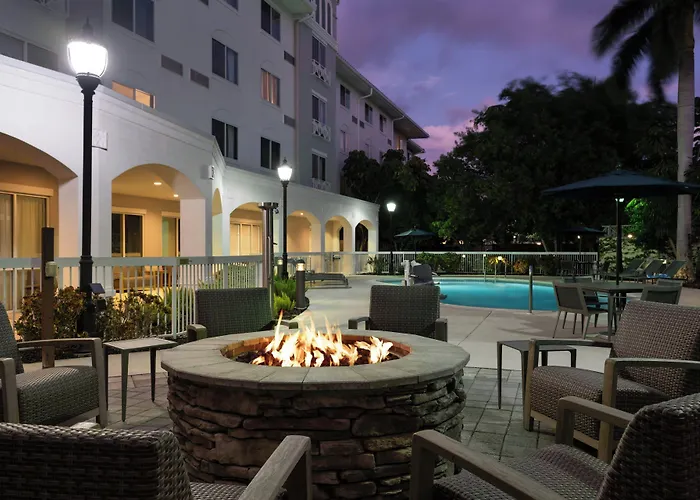 Courtyard Fort Myers At I-75 And Gulf Coast Town Center