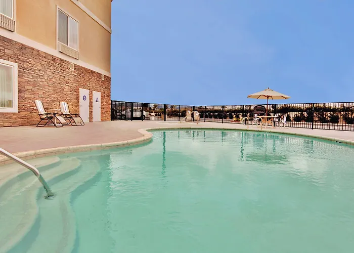 Holiday Inn Express & Suites Beaumont - Oak Valley By Ihg