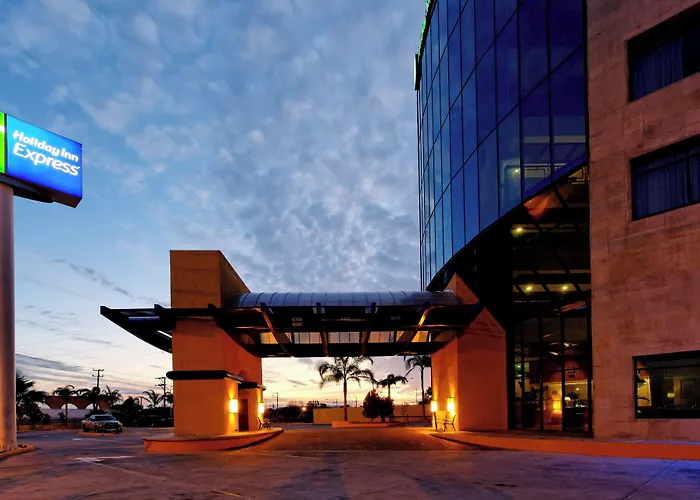 Laredo Resorts