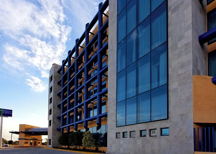 Holiday Inn Express Nuevo Laredo By Ihg