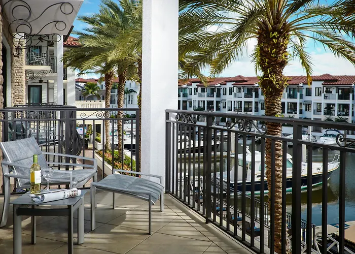Naples Bay Resort And Marina