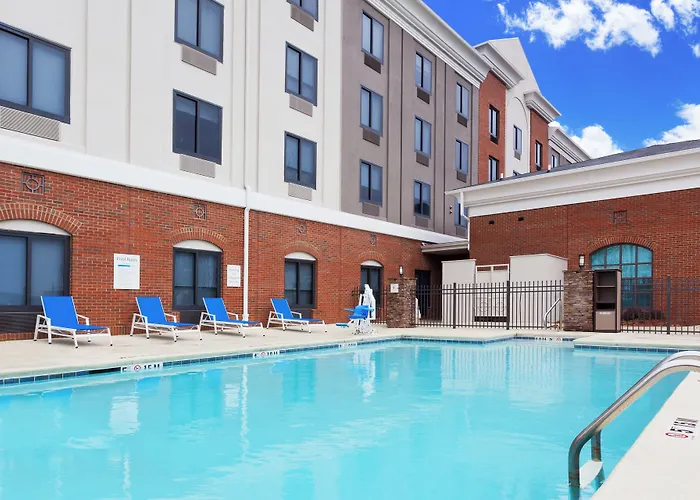 Holiday Inn Express Hotel & Suites Montgomery Boyd-Cooper Parkway By Ihg
