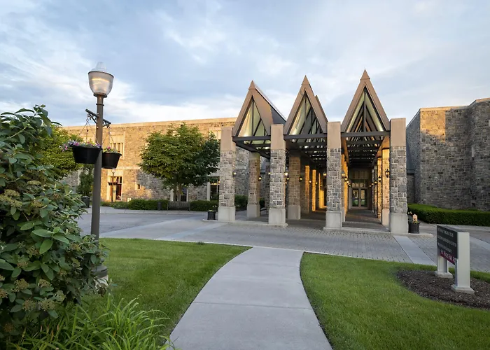 White Sulphur Springs Resorts