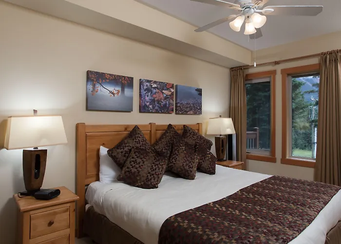 Lodges At Canmore