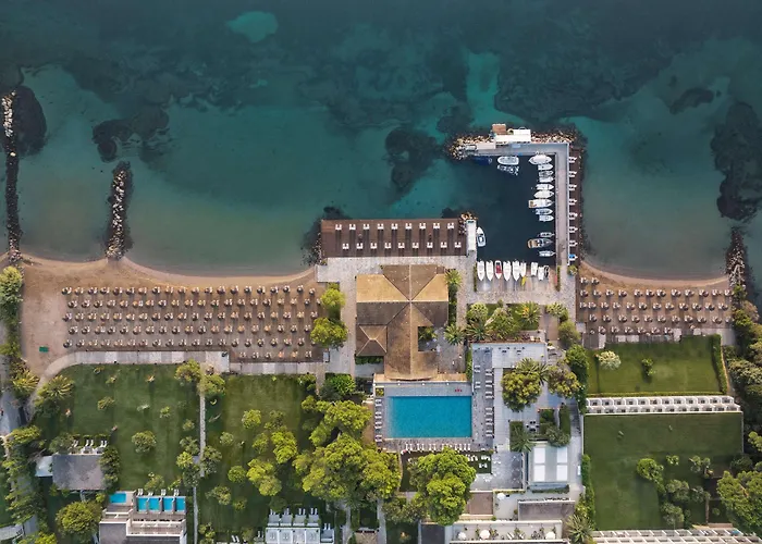 Kontokali Bay Resort & Spa
