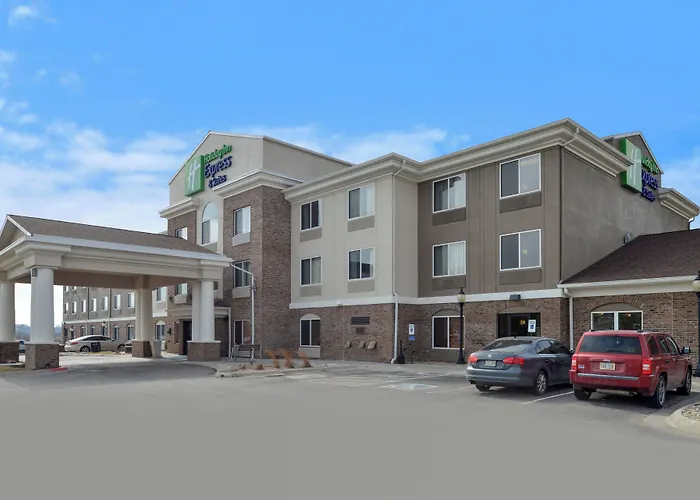 Holiday Inn Express Hotel & Suites Omaha West By Ihg