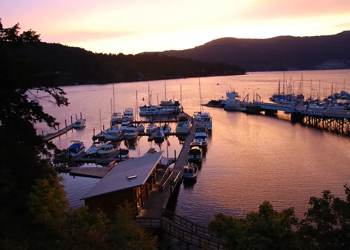 Brentwood Bay Resort - Adults Only - 16 And Older