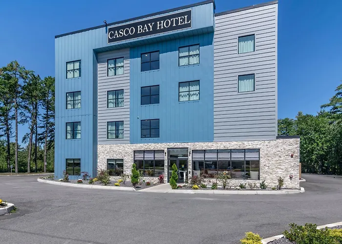 Casco Bay Hotel Portland Airport - Maine Mall, An Ascend Collection Hotel