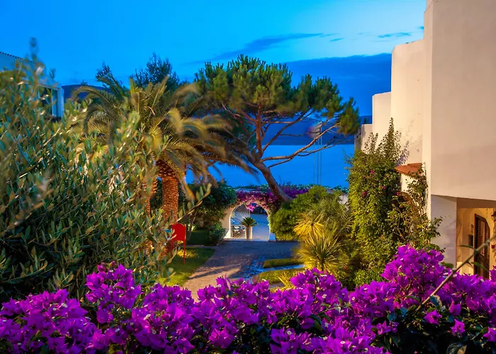 El Faro Hotel & Spa