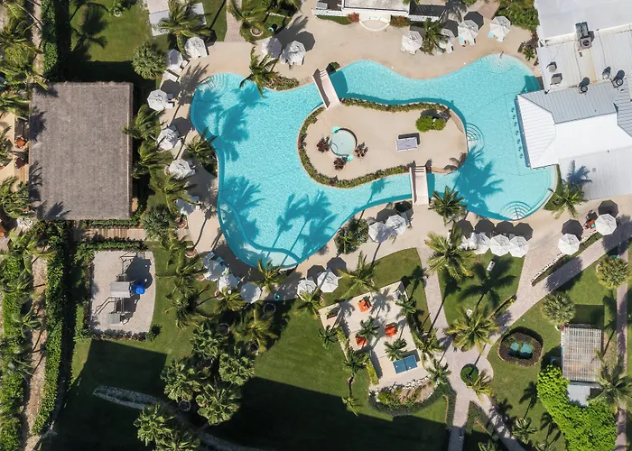 Alexandra Resort - All-Inclusive