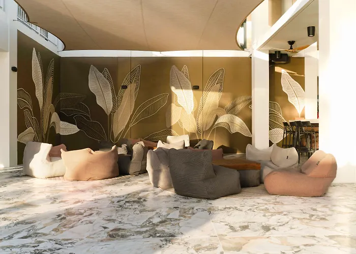 Papagayo Beach Resort (Adults Only)