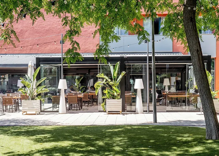 COSTA DORADA Resorts