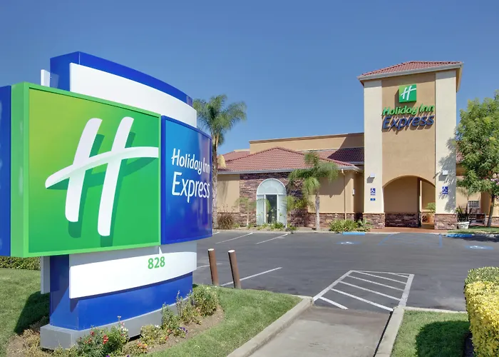 Holiday Inn Express Oakdale By Ihg