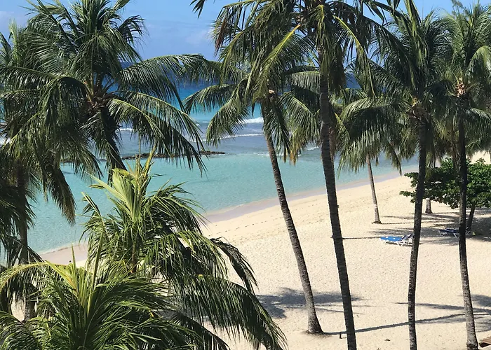 Coconut Court Beach Hotel