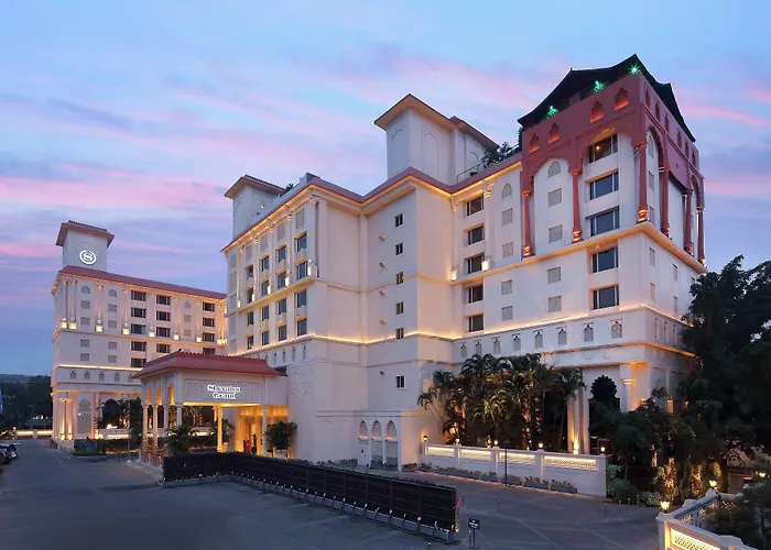 Sheraton Grand Pune Bund Garden Hotel