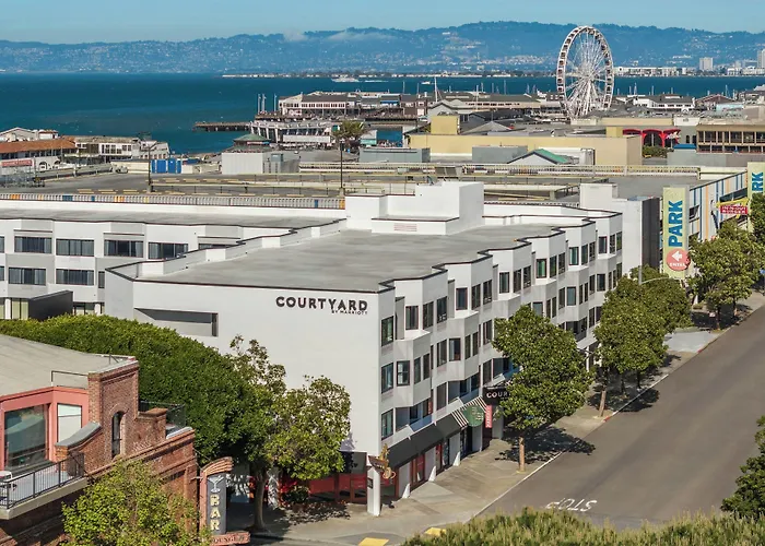 Courtyard By Marriott Fishermans Wharf