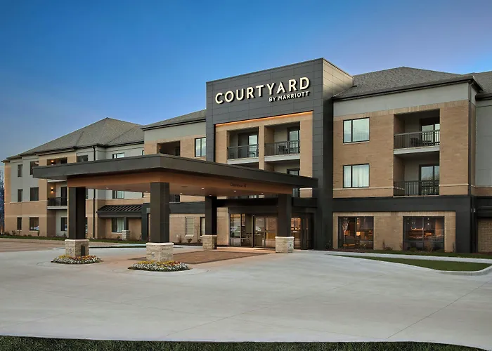 Courtyard Wausau