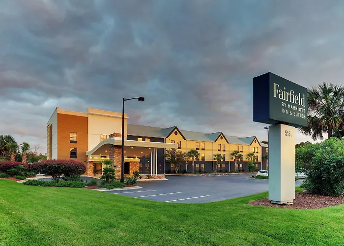 Fairfield Inn & Suites Southport