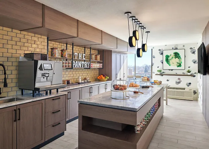 Delta Hotels By Marriott Denver Thornton