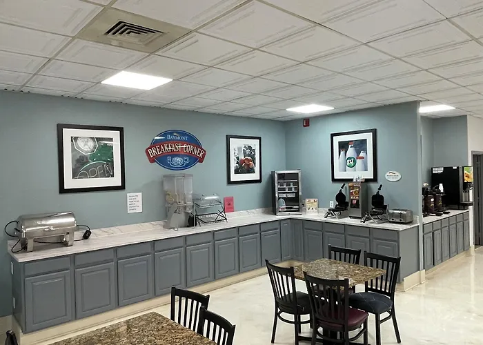 Baymont By Wyndham Michigan City
