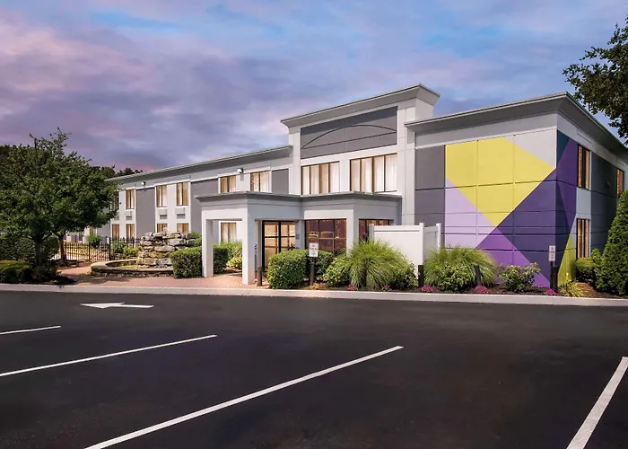Spark By Hilton Hummelstown Hershey