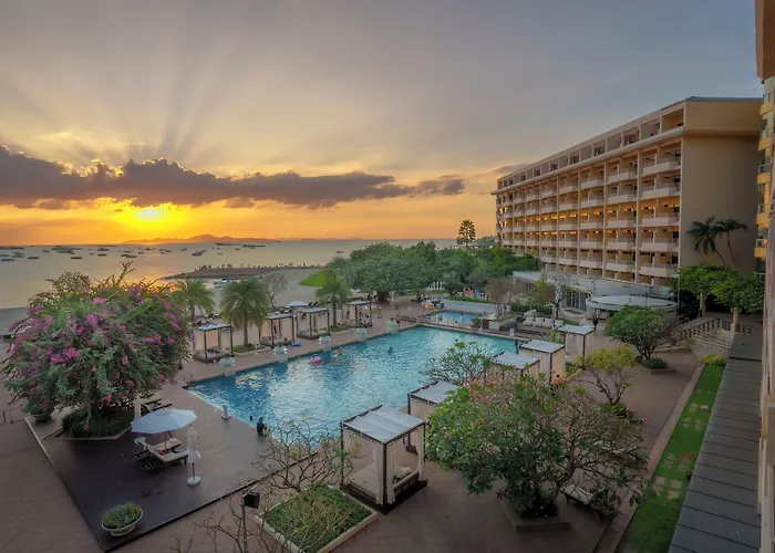 Dusit Thani Pattaya
